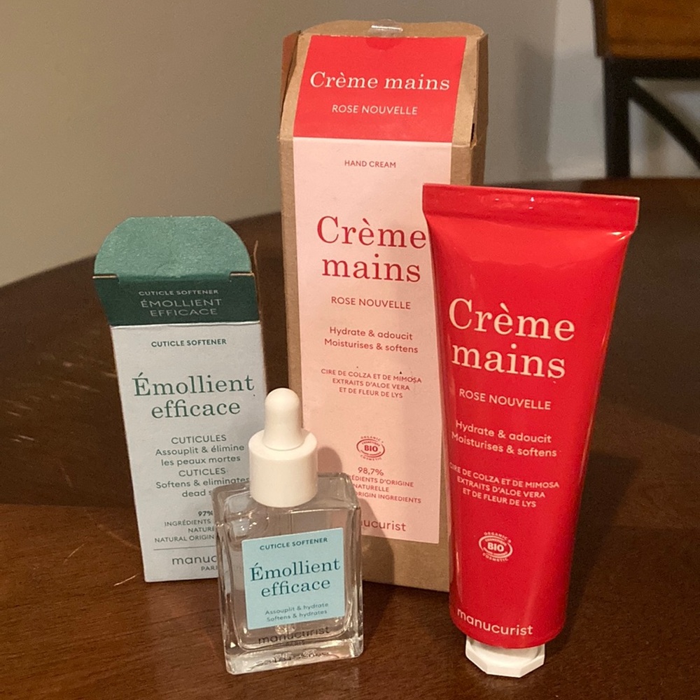 Red and White Hand Cream and Cuticle Softener Set